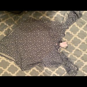 Off shoulder flower bodysuit